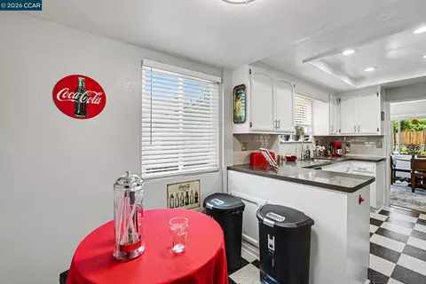 Kitchen - 2214 Pacheco Blvd, Martinez, CA 94553 photo 3 of 3