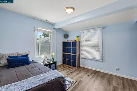 Bedroom - 2214 Pacheco Blvd, Martinez, CA 94553 photo 2 of 3
