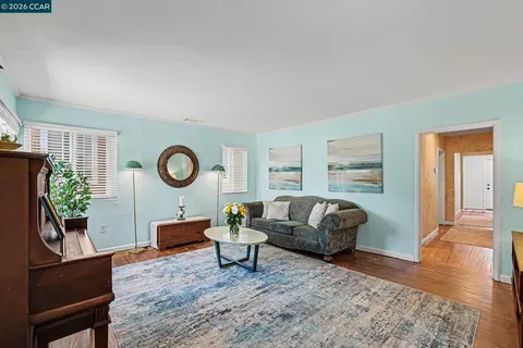 Living - 2214 Pacheco Blvd, Martinez, CA 94553 photo 1 of 1