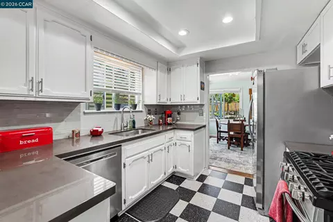 Kitchen - 2214 Pacheco Blvd, Martinez, CA 94553 photo 1 of 3