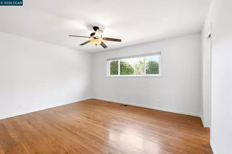 Bedroom - 1645 Beckner Ct, Concord, CA 94521 photo 8 of 9