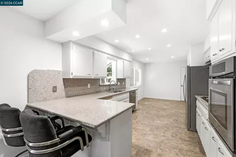 Kitchen - 1645 Beckner Ct, Concord, CA 94521 photo 1 of 4