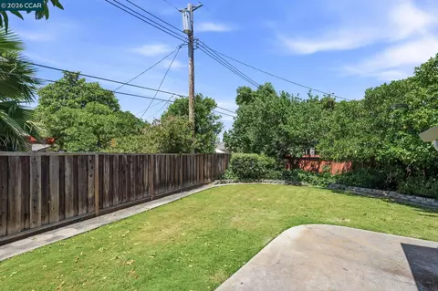Exterior - 1645 Beckner Ct, Concord, CA 94521 photo 6 of 11