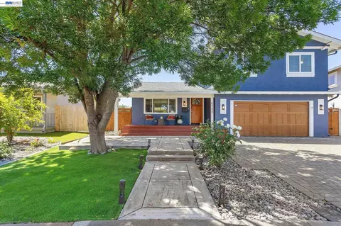 Exterior - 6760 Maple Dr, Dublin, CA 94568 photo 3 of 10