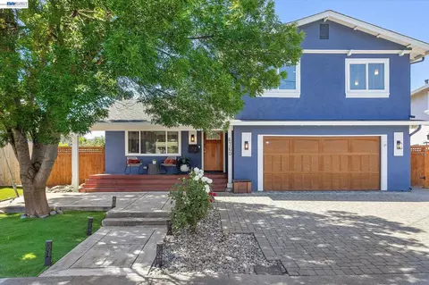 Exterior - 6760 Maple Dr, Dublin, CA 94568 photo 4 of 10