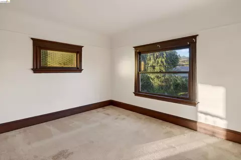 Bedroom - 2338 Roosevelt Ave, Berkeley, CA 94703 photo 2 of 17