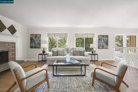 Living - 1193 Morrell, Concord, CA 94521 photo 3 of 8