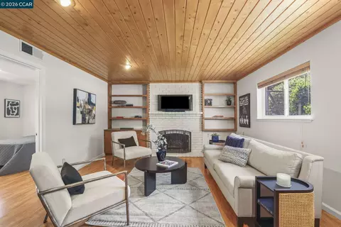 Living - 1193 Morrell, Concord, CA 94521 photo 6 of 8