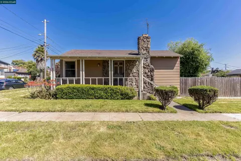 5526 Carl Ave, Richmond, CA 94804