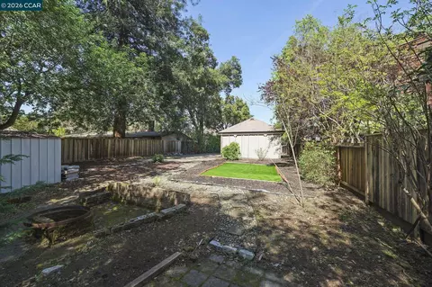 3597 Walnut St, Lafayette, CA 94549 photo 5
