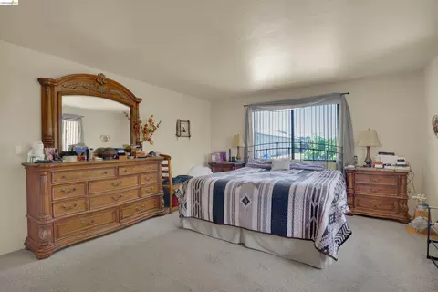 Bedroom - 944 Sherman Ln, Oakley, CA 94561 photo 4 of 4