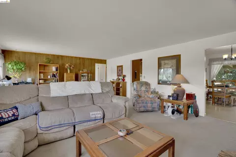 Other - 944 Sherman Ln, Oakley, CA 94561 photo 4 of 7