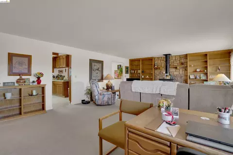 Other - 944 Sherman Ln, Oakley, CA 94561 photo 3 of 7