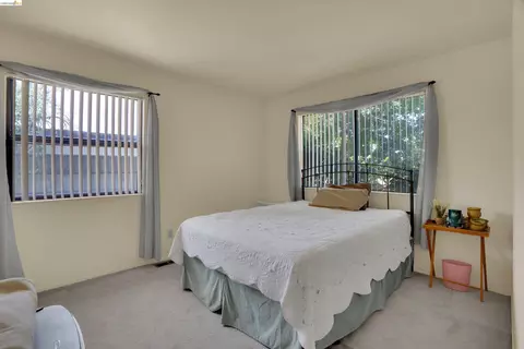 Bedroom - 944 Sherman Ln, Oakley, CA 94561 photo 2 of 4