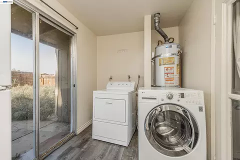 Other - 252 W Clover Rd, Tracy, CA 95376 photo 2 of 10