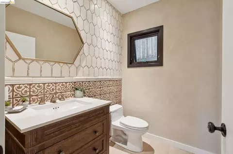 Bath - 1196 Keith Ave, Berkeley, CA 94708 photo 1 of 5