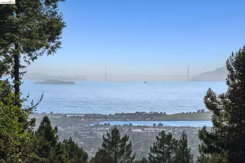 View/Area - 1196 Keith Ave, Berkeley, CA 94708 photo 1 of 5