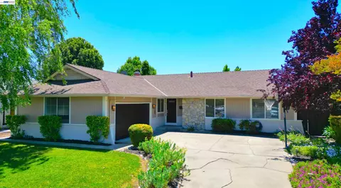 637 Dover Way, Livermore, CA 94551