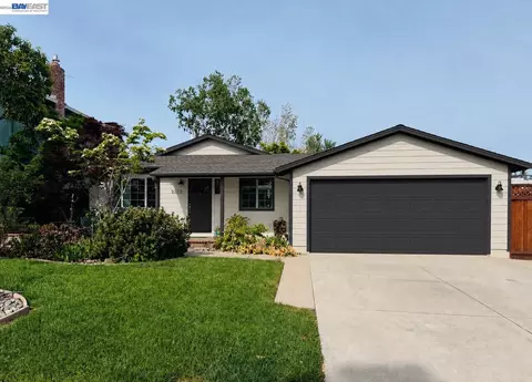 1023 Huntingdon Dr, San Jose, CA 95129