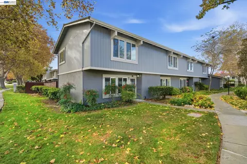 3194 Pawnee Way, Pleasanton, CA 94588
