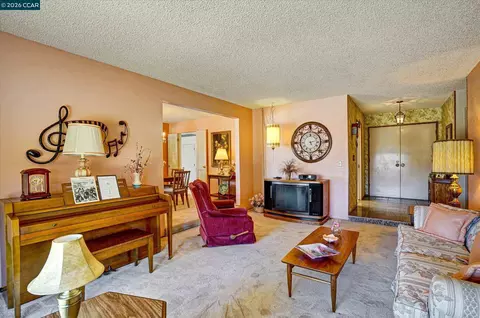 Living - 2585 S Macarthur Dr, Tracy, CA 95376 photo 2 of 2