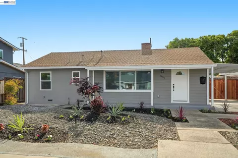 853 Sunset Dr, Santa Clara, CA 95050