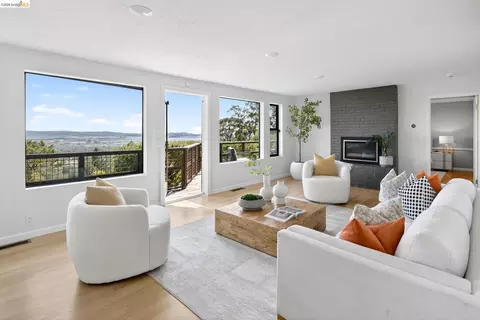 Living - 1126 Keeler Ave, Berkeley, CA 94708 photo 2 of 4