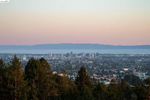 View/Area - 1126 Keeler Ave, Berkeley, CA 94708 photo 4 of 4
