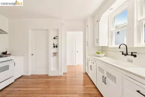 Kitchen - 1211 Hearst Ave, Berkeley, CA 94702 photo 5 of 6