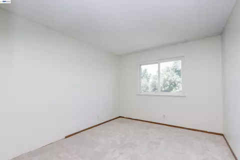 Bedroom - 36276 Cedar Blvd, Newark, CA 94560 photo 6 of 9