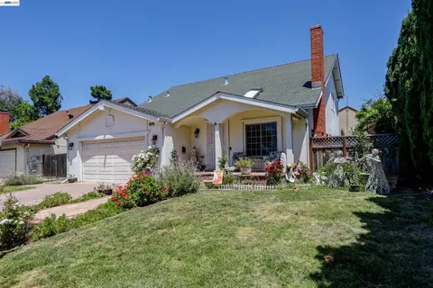 Exterior - 36276 Cedar Blvd, Newark, CA 94560 photo 2 of 7