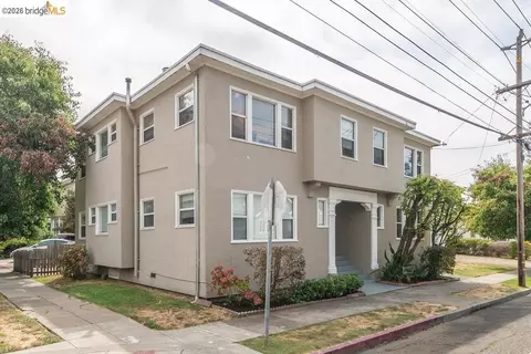 707 Aileen St, Oakland, CA 94609