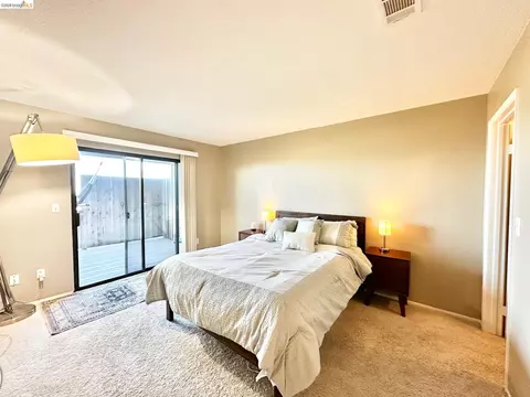 Bedroom - 222 Manuel Ct, Bay Point, CA 94565 photo 1 of 4