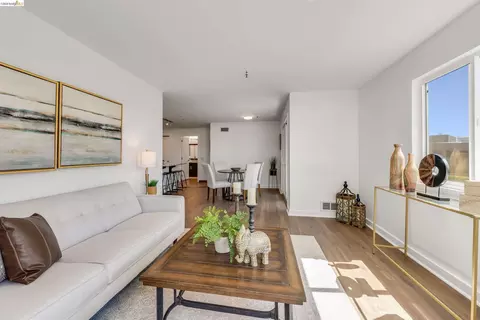 6400 Christie Ave #3212, Emeryville, CA 94608