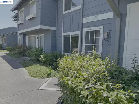 1391 Spring Valley Cmn, Livermore, CA 94551