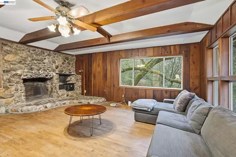 Living - 2929 Kilkare Rd, Sunol, CA 94586 photo 2 of 4