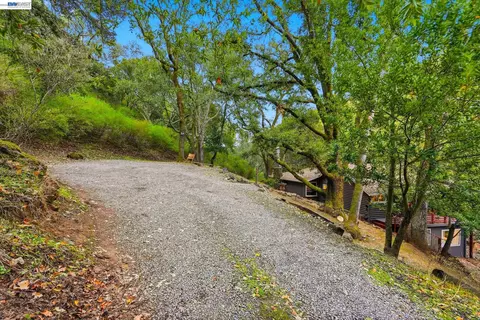 Exterior - 2929 Kilkare Rd, Sunol, CA 94586 photo 6 of 15