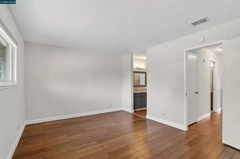 Bedroom - 1819 Wildbrook Ct #C, Concord, CA 94521 photo 2 of 5