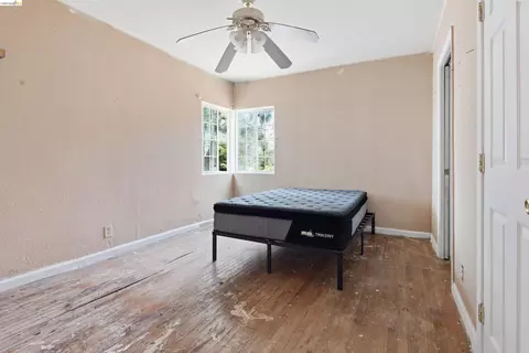 Bedroom - 1201 Magazine St, Vallejo, CA 94591 photo 1 of 5