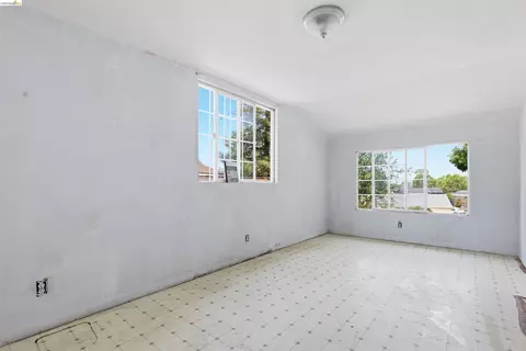 Bedroom - 1201 Magazine St, Vallejo, CA 94591 photo 5 of 5