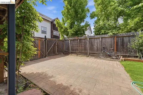 Exterior - 1119 Hearst Ave, Berkeley, CA 94702 photo 2 of 2