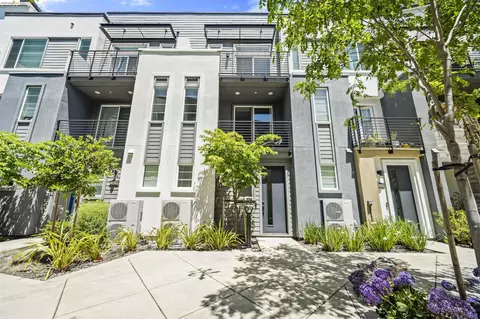 2829 Tradewind Ct, Alameda, CA 94501