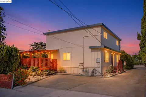 20240 Anita Ave, Castro Valley, CA 94546