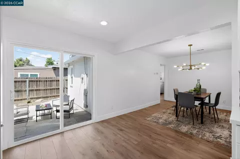 Dining - 501 Cross St, Lodi, CA 95242 photo 3 of 3