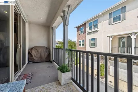 Exterior - 3910 Scottfield St, Dublin, CA 94568 photo 1 of 4