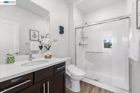 Bath - 3910 Scottfield St, Dublin, CA 94568 photo 1 of 5