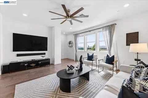 Other - 3910 Scottfield St, Dublin, CA 94568 photo 4 of 14
