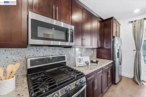 Kitchen - 3910 Scottfield St, Dublin, CA 94568 photo 3 of 5