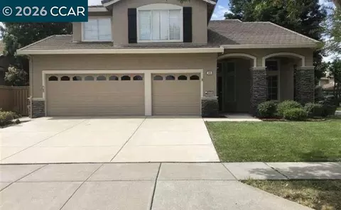 689 Apple Hill Dr, Brentwood, CA 94513
