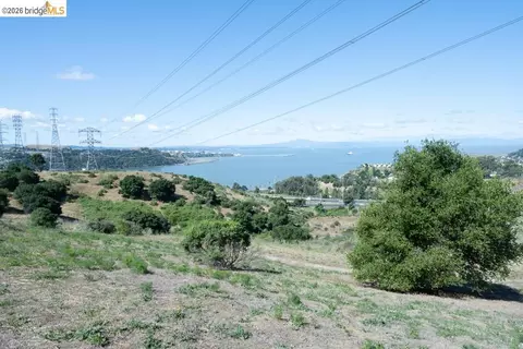 View/Area - 126 Barington Dr, Vallejo, CA 94591 photo 1 of 4